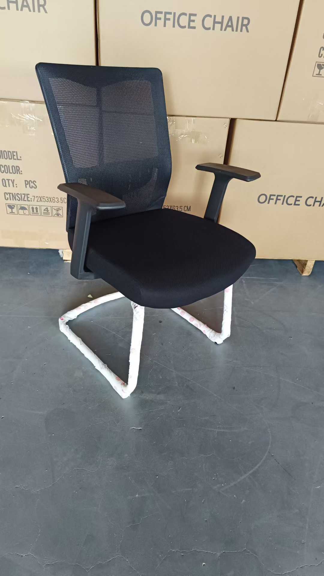 Modern Office Chair with Mesh Backrest and Black Seat